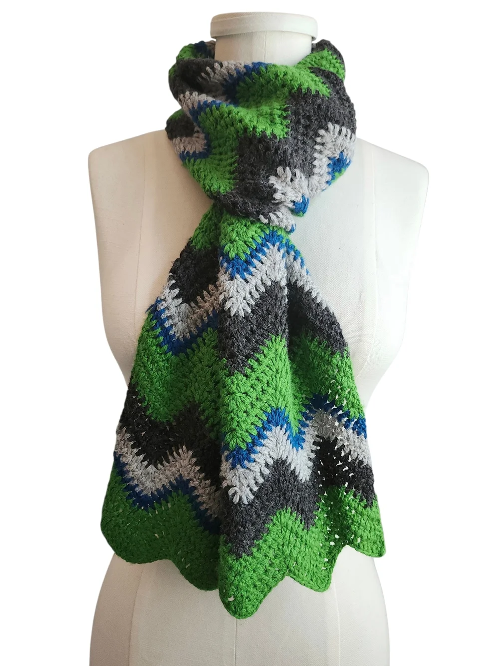 RL Polo Vintage Long Green Chevron Crochet Scarf With Blue Black & Gray 7.5x74